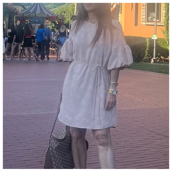 Boho Textured Fabric Balloon Sleeve Dress - Picture 10 of 10